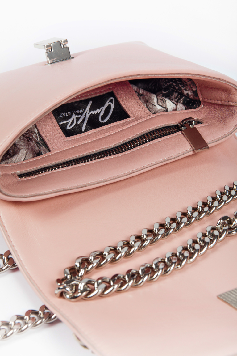 PINK LEATHER AND CRYSTAL FLOWER BAG - Image 3