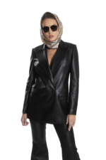 DOUBLE-BREASTED BLAZER