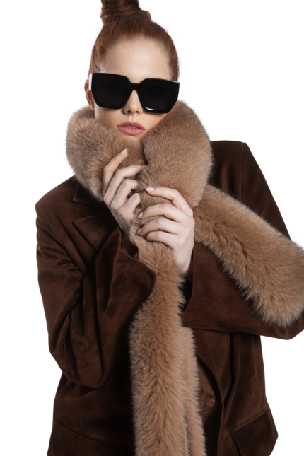 BEIGE FOX FUR
