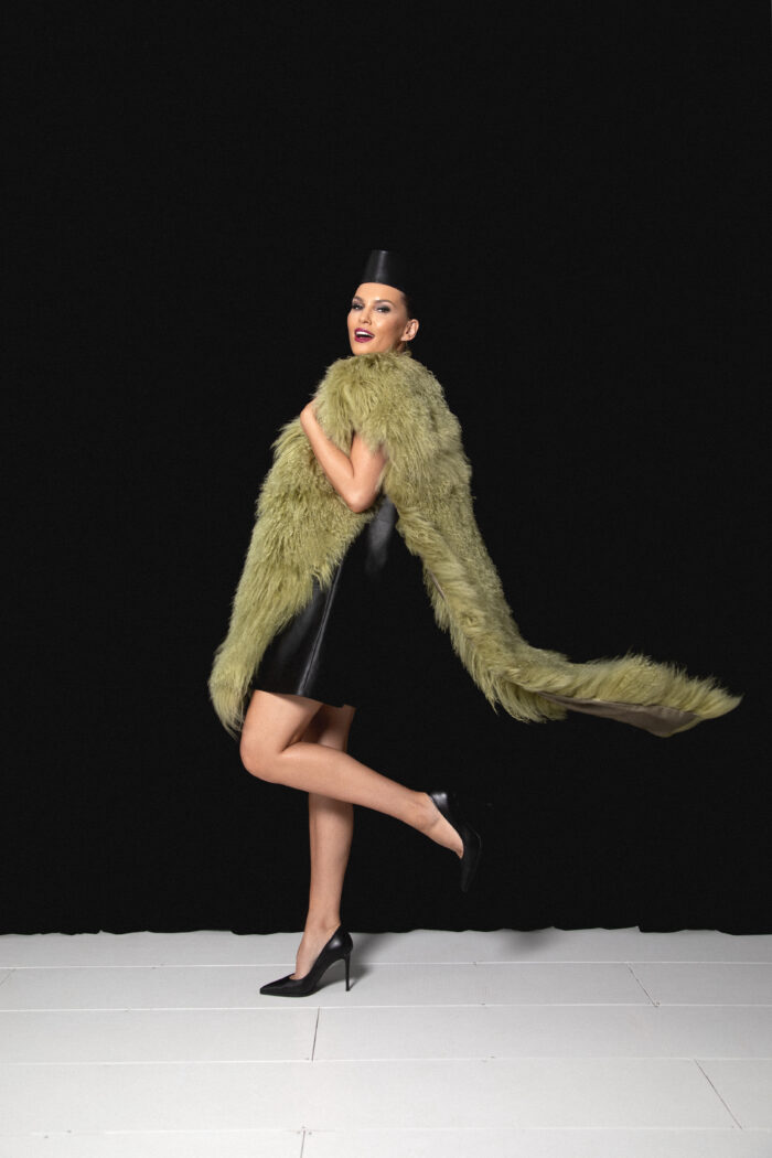GREEN LAMA FUR WRAP - Image 4