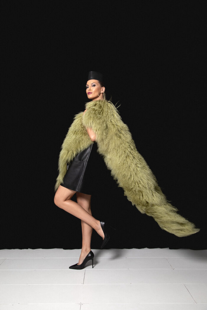 GREEN LAMA FUR WRAP - Image 2