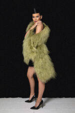 GREEN LAMA FUR WRAP - Image 3