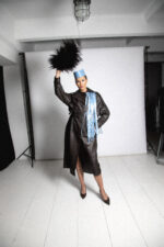 DARK BROWN LEATHER TRENCH COAT - Image 3