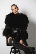 LEATHER COAT WITH LAMA DETAILS - Image 4