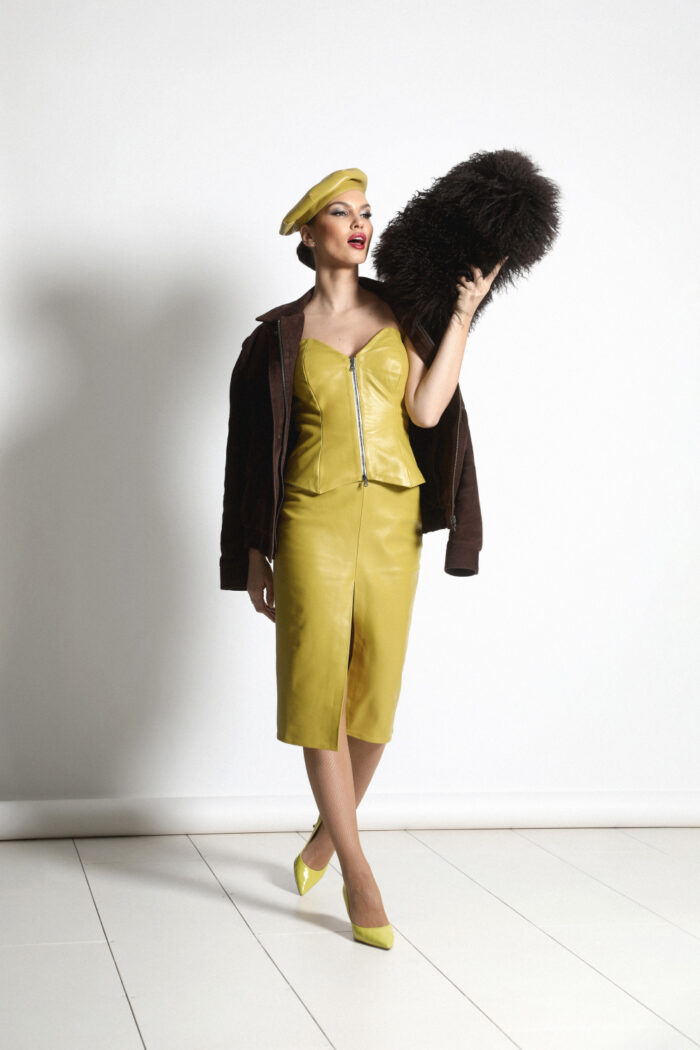 MIDI LEATHER SKIRTS - Image 2