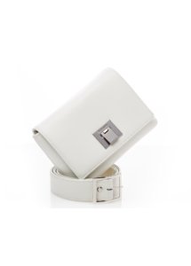 CLASSIC WHITE BELT BAG