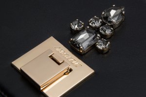 BLACK LEATHER TASSEL BAG - Image 4